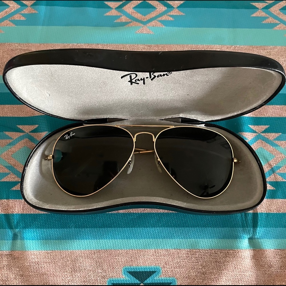 CLASSIC AVIATORS